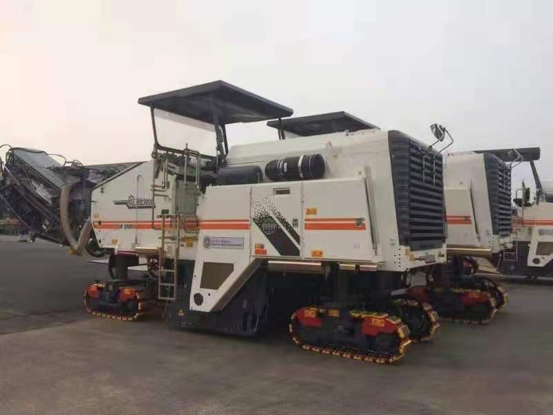 路面冷再生機租賃的組成和工作原理！